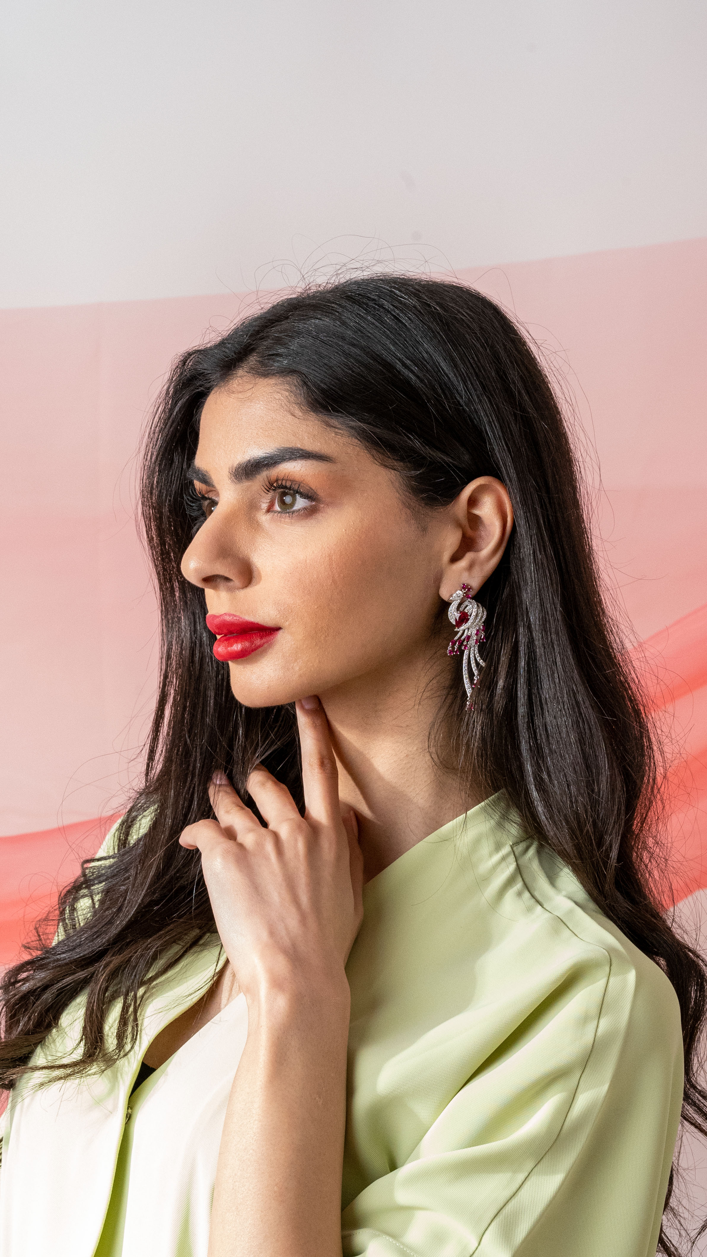 أقراط العنقاء