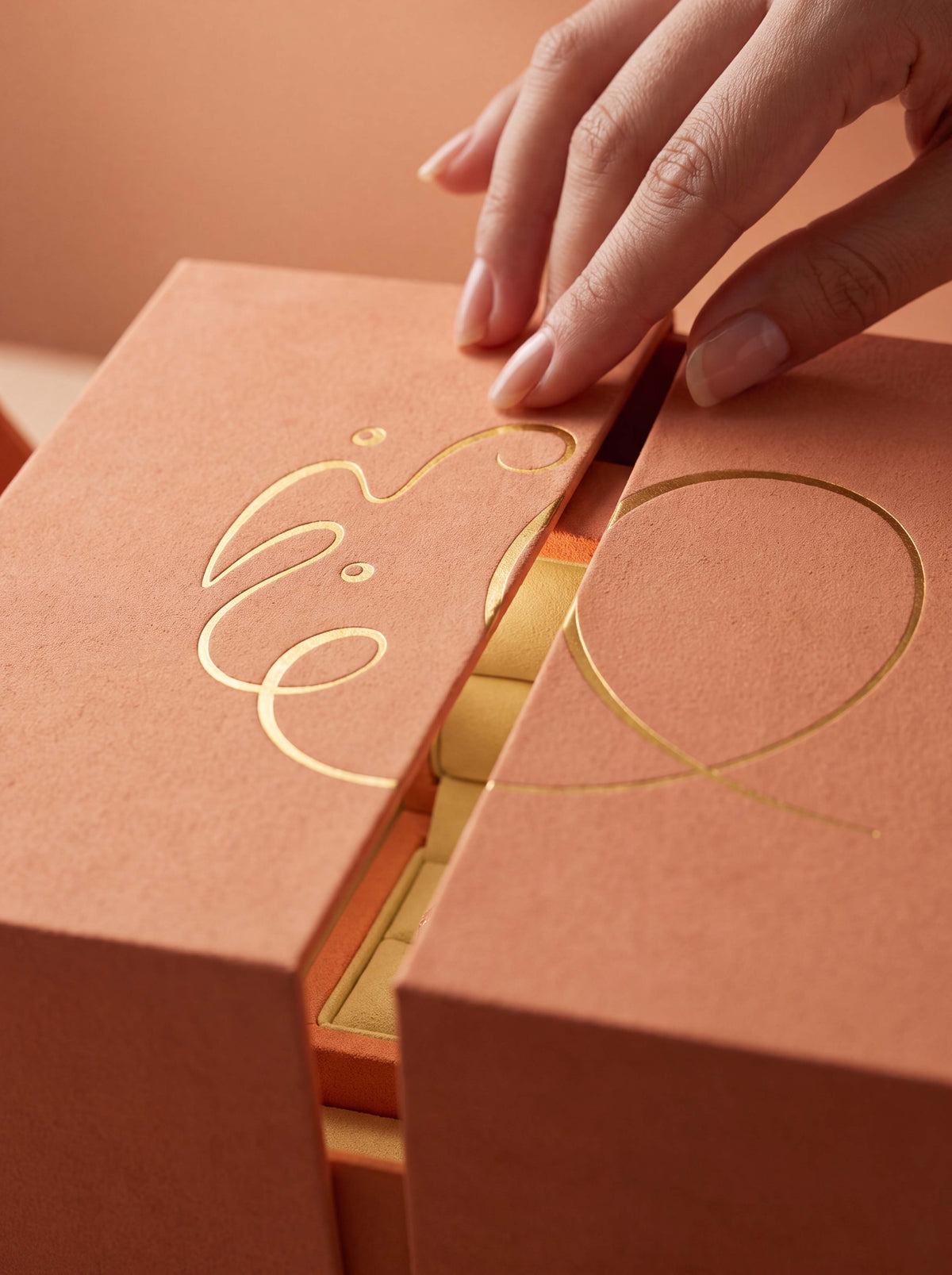 Manjam Luxury Packaging