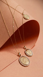Signature Engraving Collection | Engravable Oval Pendant | 18K Gold