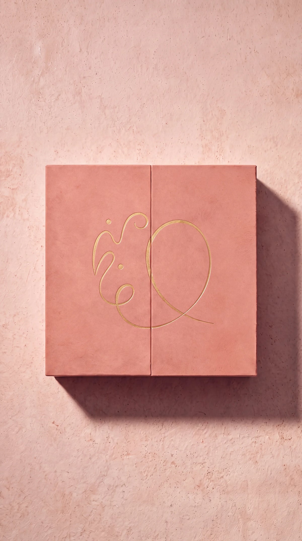 Signature Engraving Collection | Engravable Oval Pendant | 18K Gold