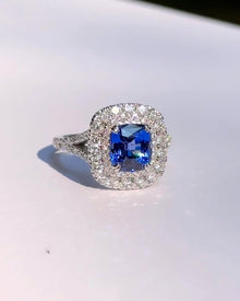 Blue Square Sapphire Ring