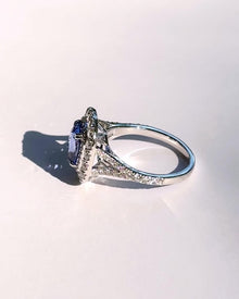 Blue Square Sapphire Ring