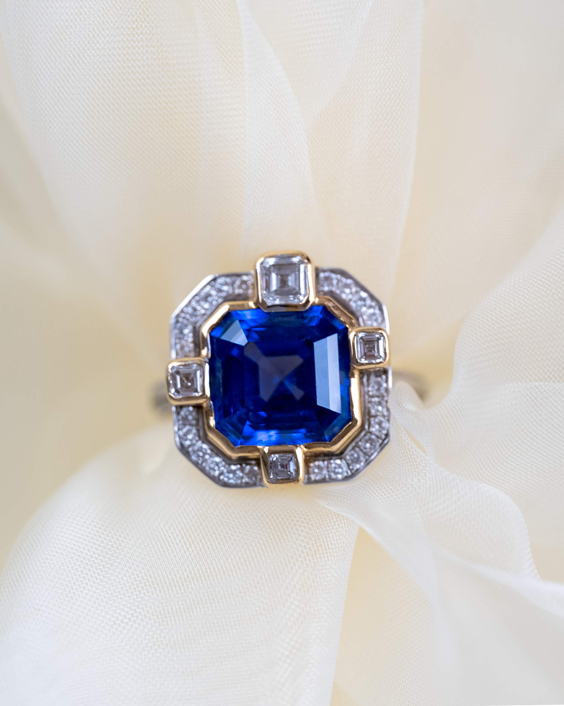 Art Deco Blue Sapphire Ring