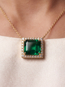 Emerald & Diamond Halo Necklace | 3ct Lab-Grown Hydrothermal Emerald | 18K Gold | Manjam Jewellery