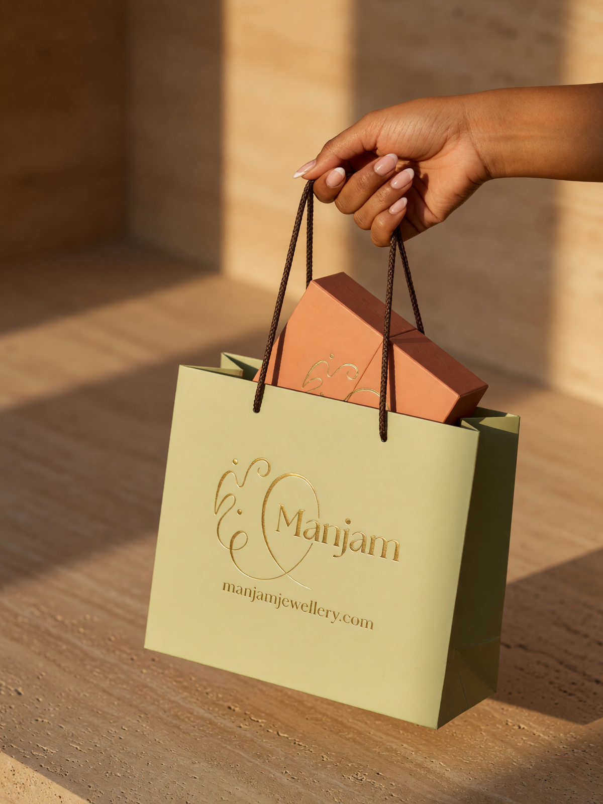 Manjam Luxury Packaging