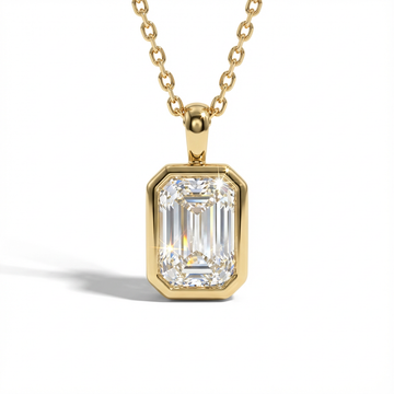 Necklace with Emerald-Cut Diamond