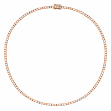 قلادة تنس مرصعة بالألماس عيار 18 قيراطًا