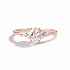 خاتم ألماس بيضاوي رقيق